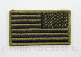US Army uniform flag reversed od green - afmeting 8 x 5 cm - origineel