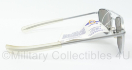 AO American Optical Eyewear Original Pilot Sunglasses silver in case - size 52 - nieuw - origineel