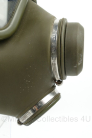 BW Bundeswehr Dräger gasmasker met 2 40mm filters en gasmaskertas - maat 2 - gebruikt - origineel