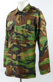 Zuid-Koreaanse leger uniform jas camo met insignes 2009 - maat Medium - licht gedragen - origineel