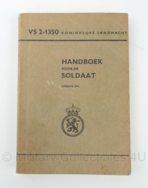 KL Nederlandse leger handboek voor de soldaat 1974 - 14 x 1,5 x 20 cm - origineel