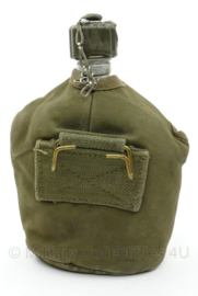 MVO 1958 veldfles met aluminium fles en RVS beker - origineel