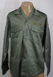 US uniform shirt fatigue OG-107 met, of zonder  insignes - 15,5x35 = nl 41 -  origineel US Army