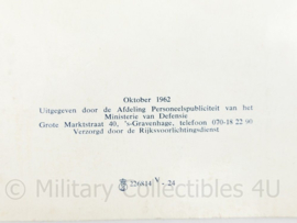 Onderofficier Koninklijke Luchtmacht informatiemap 1962 en formulieren om in te vullen - origineel