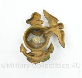 Origineel USMC US Marine Corps metalen insigne voor op de Drill Instructor hat - mist de pin - 4,5 x 4 cm - origineel