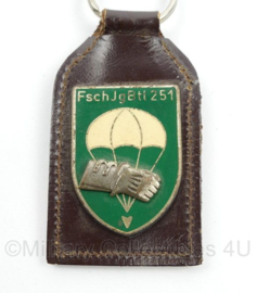 Bundeswehr FschJgBtl 251 Fallschirmjägerbataillon 251 sleutelhanger - 8 x 4 cm - origineel