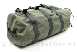 Defensie Compressietas groen - middel formaat - 44 x 18 cm - origineel