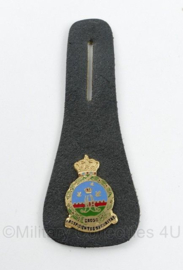 Defensie DT Cadettensquadron Koninklijke Militaire Academie borsthanger - 8,5 x 3,5 cm - origineel