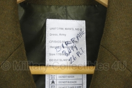 Britse uniform jas - doodskop knopen - 176/96 - origineel
