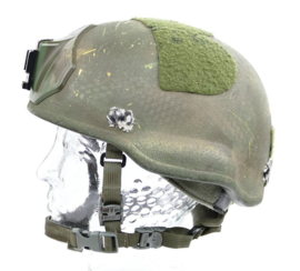 Armorsource A200 helm met camo zeldzaam en Camfit kinriem - maat M/L - gedragen  - origineel