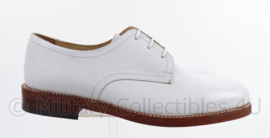 KM Koninklijke Marine Tropen schoenen wit "Defensie" Leren zool , rubber inzet- zeldzaam - nieuw  - maat 9m = 44M  - origineel