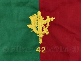 Defensie 42e Garde Jagers halsdoek - groen/rood - 34,5 x 24 cm - nieuw - origineel