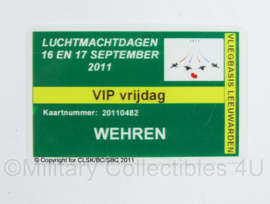 KLU Koninklijke Luchtmacht entreepas VIP Luchtmachtdagen 16 en 17 september 2011 Vliegbasis Leeuwarden - 8 x 5,5 cm - origineel