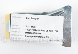 KM Marine Korps Mariniers ski scraper met nsn nummer- afmeting 5 x 10 cm - origineel