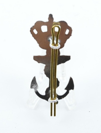 Koninklijke Marine Baret insigne zilverkleurig - nieuw maar origineel