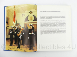 KM Koninklijke Marine Jaarboekje 1974 van het Korps Adelborsten - 15,5 x 1,5 x 20 cm - origineel