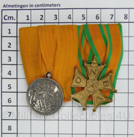 Medaille balk Koninklijke marine trouwe dienst zilver en KNBLO Marsvaardigheid medaille  - 7,5 x 6,5 cm -origineel