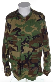 Korps Mariniers jas Woodland camo met straatnaam Vorig model - meerdere maten - gedragen - origineel