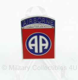 US 82nd airborne Division speld - 2,7 x 1,9 cm.