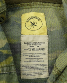 Nieuwste model Jungle FR Permethrine jas en broek brandwerend- maat Medium - gedragen - origineel