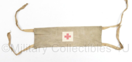 MVO Geneeskundige dienst oefen armband rood kruis - 30 x 9,5 cm - gebruikt - origineel