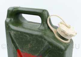 BW Bundeswehr 5 liter jerrycan met NSN nummer - 22 x 7 x 30 cm - gebruikt - origineel