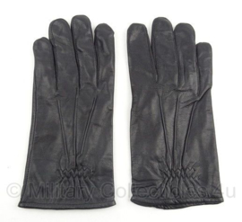 KMAR Koninklijke Marechaussee bijt- en snijwerende handschoenen - met NSN nummer - maat 6, 8 of 9  - gebruikt- origineel