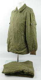 DDR NVA winter gevoerd gevechtsuniform, jas met broek in Strichtarn camo - topstaat - meerdere maten - origineel