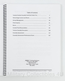 Simmec Trauma Management Tactical Medical Provider handboek manual - 22 x 1 x 28 cm - origineel