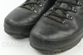 Meindl schoenen M2 - maat 295B = 46B -  gedragen - origineel