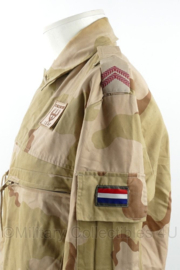 KL Nederlandse leger 13(NLD)BG RSPB Regiment Infanterie Oranje Gelderland basis jas Desert camo - maat 8000/9095 - gedragen - origineel