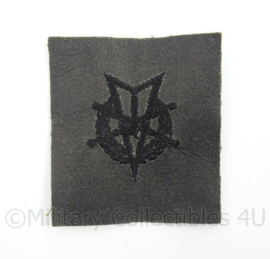 KL Landmacht vaardigheids embleem MLV Militaire Lichamelijke Vaardigheden - afmeting 7,5 x 8,5 cm - origineel