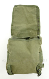 US Army originele M56 Vietnam oorlog Buttpack - 20 x 22 x 13 cm - origineel