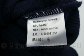 KLU Koninklijke Luchtmacht trui met V-hals donkerblauw - 50% wol, 30% acryl en 20% polyamide - maat 6 - nieuw in verpakking - origineel