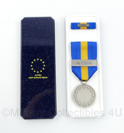 KL ESDP Althea The Common Security and Defence Policy Service Medal ALTHEA in origineel doosje - "pro pace unum" - origineel