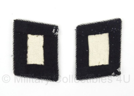 WO2 Duiste Kraagspiegel set - Officieren SS - Totenkopf - afmeting 6 x 5 cm - replica