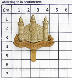 WW2 british cap badge The Cambridgeshire Regiment - 5 x 4,5 cm -  origineel