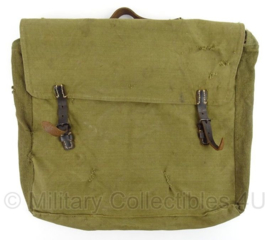 WO2 Duitse stoffen groene kleding tas uit 1943 - gestempeld 1943 - 30 x 38 cm - origineel