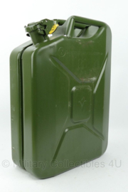 Metalen KL Defensie Diesel Jerrycan 20- liter - topstaat -  origineel!