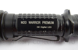 Olight M20 Warrior Premium lamp met Olight koppeltas - inclusief batterijen - origineel