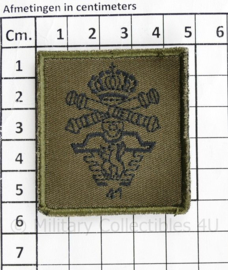 KL Nederlandse leger 41 MECHBRIG 41e Afdeling Veldartillerie borstembleem - met klittenband - 5 x 5 cm - origineel