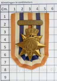 Ereteken voor Orde en Vrede met 1949 gesp - 7,5 x 5 cm - origineel