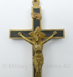 Kruis met Jezus - 12,5 x 5,5 cm