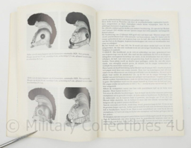 Boek Armamentaria 1980 - uitgave van Vrienden van het Legermuseum