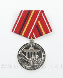 DDR NVA  Verdienstmedaille der Kampfgruppen der Arbeiterklasse in silber - origineel