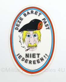 KMARNS Korps Mariniers Deze baret past niet iedereen!! sticker - 15 x 10 cm - origineel