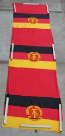 DDR vlag banner groot katoen - 0,95 x 3,70 meter - nr. 4 - maar 1 beschikbaar!