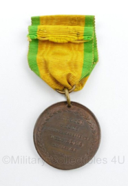Belooningspenning van Brussel 1815 - Willem 1 1815-1940 medaille Belgici Regni Habenas capessente Wilhelmo Nassavoeo MDCCCV - 8,5 x 4 cm - origineel