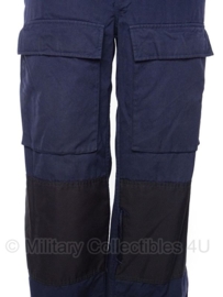 Nederlandse politie ME broek brandwerend donkerblauw Mobiele Eenheid broek - met knie- en bovenbeen bescherming en padding - NIEUW - maat 55- origineel