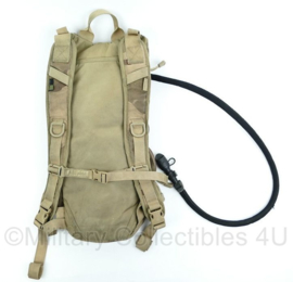 Camelbak waterrugzak desert camo camelbak ambush met cargopack Cordura - 51x23x5 cm -gebruikt-  Origineel